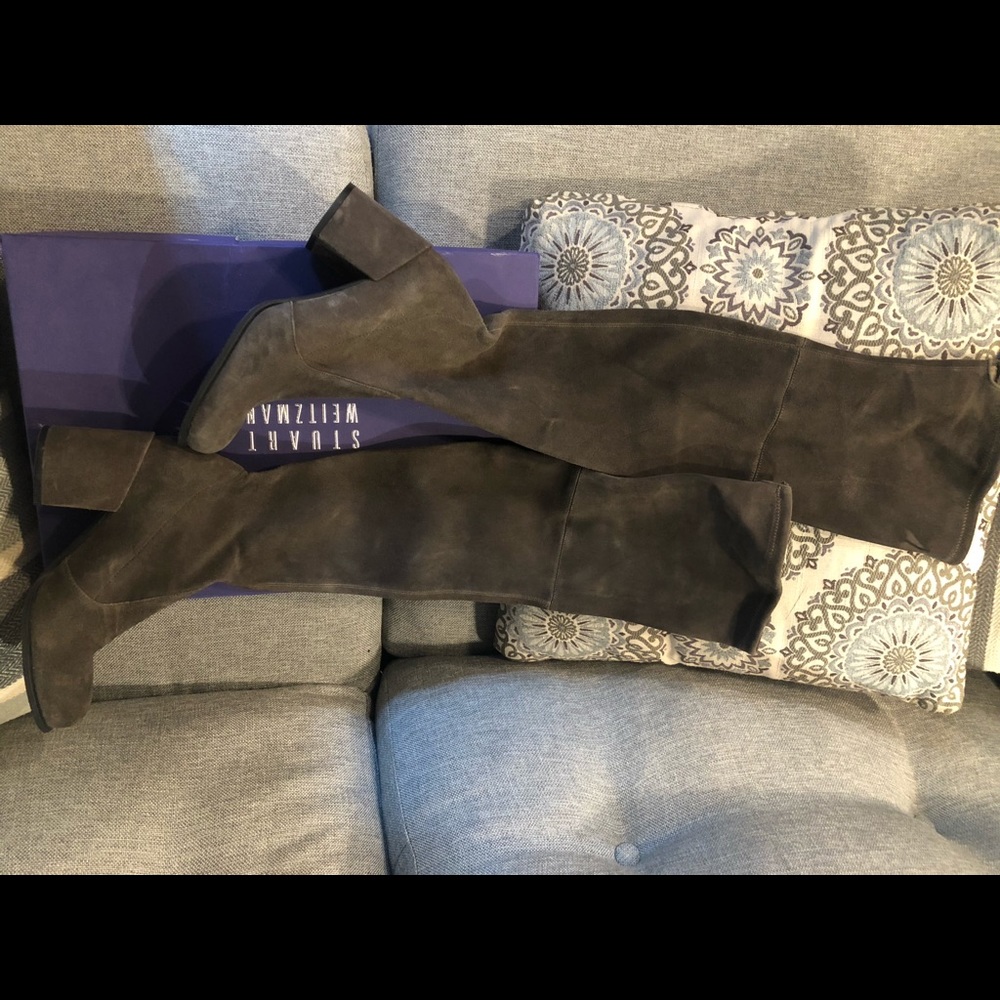 Stuart Weitzman over knees grey boots . Size 38